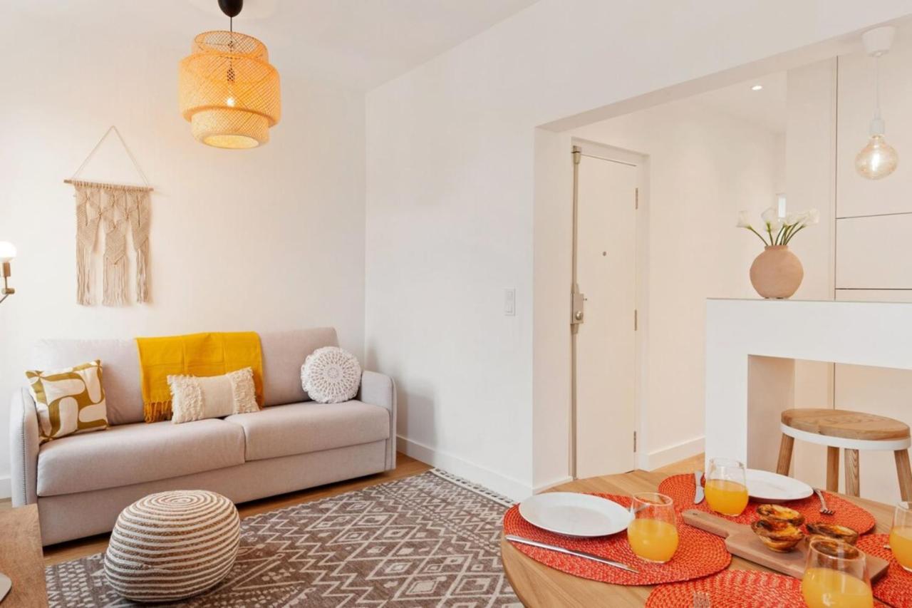 Modern Portuguese 1 Bedroom Apartment In Belem Lisboa Eksteriør billede