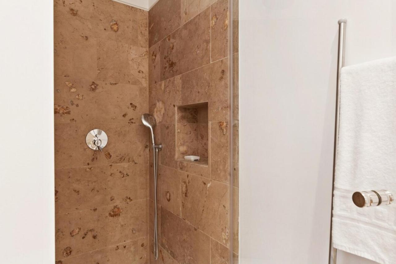 Modern Portuguese 1 Bedroom Apartment In Belem Lisboa Eksteriør billede