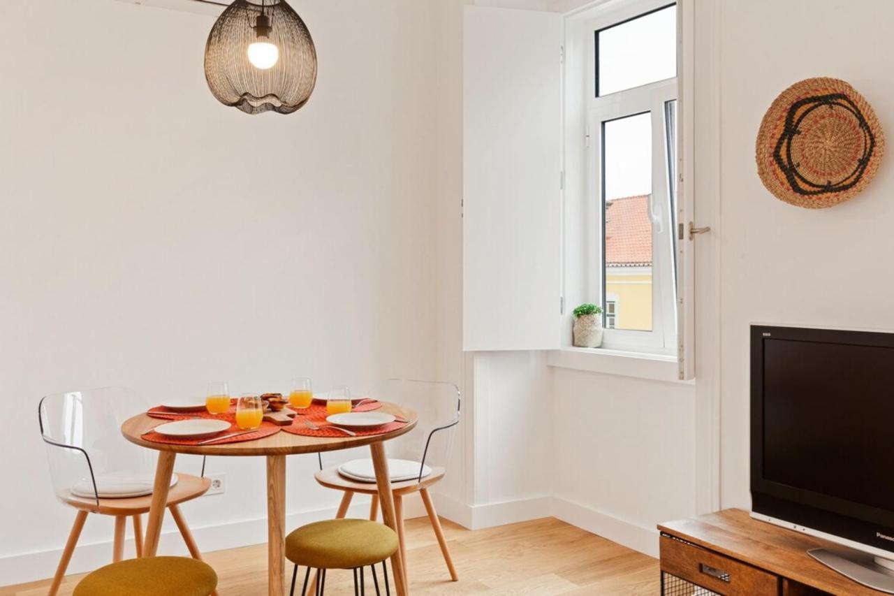 Modern Portuguese 1 Bedroom Apartment In Belem Lisboa Eksteriør billede